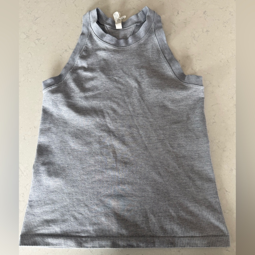 Athleta Gray Ribbed Women’s Tank Top